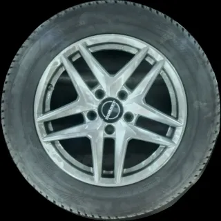 205/60 R16 92H WINTERREIFEN B-KLASSE W247 16 ZOLL ALU KOMPLETTSATZ 6MM - Bild 1