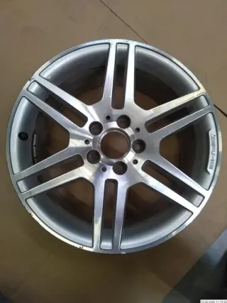 Mercedes C-Klasse W204 AMG 8,5 X 17 ET58 LK112 A2044014802 – Originalfelge - Bild 1
