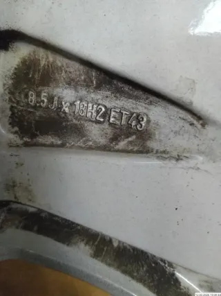 Mercedes S-Klasse W221 8,5 X 18 ET43 LK112 A2214015202 – Originalfelge - Bild 3