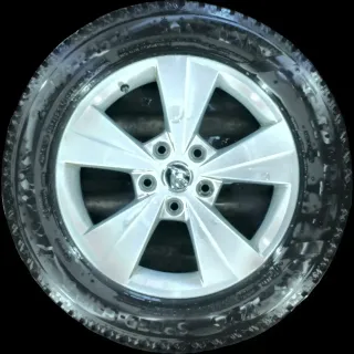 205/60 R16 92H WINTERREIFEN SKODA OCTAVIA NX 16 ZOLL ALU KOMPLETTSATZ 4.21 3.75 - Bild 1