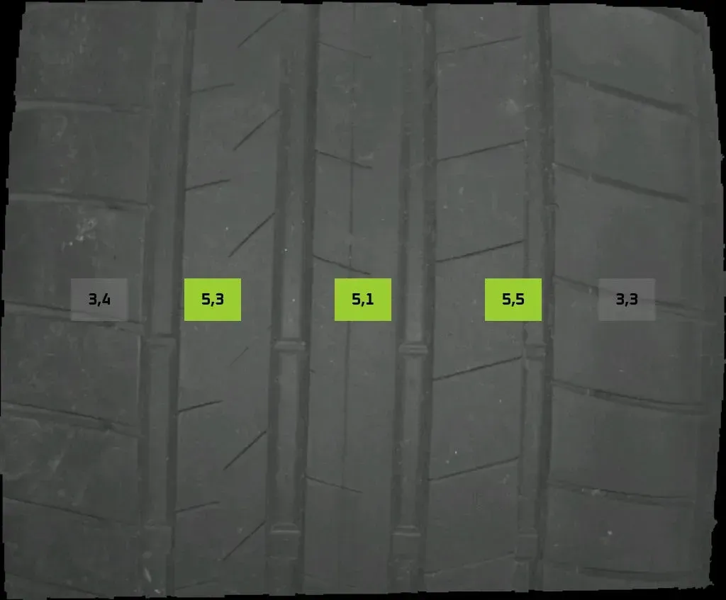 2x Sommerreifen 285/35 R22 106Y Bridgestone DOT 3323/2723 4mm - Bild 1