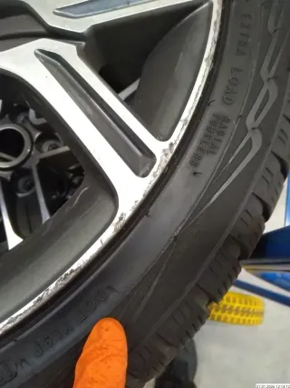 225/40 R19 96V WINTERREIFEN KIA STINGER 19 ZOLL ALU KOMPLETTSATZ 6MM - Bild 13